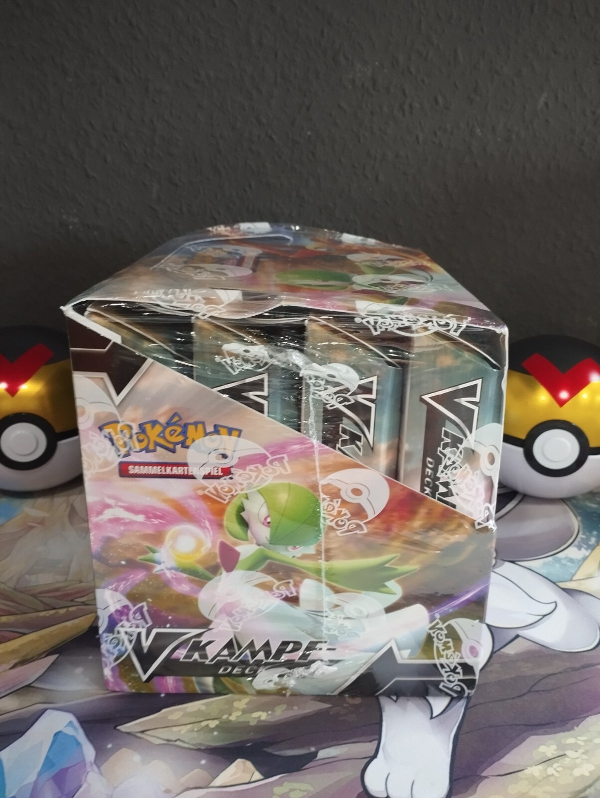 Pokémon V Kampf-Deck Display x8 OVP Neu Victini V Guardevoir V DE PSA Sealed Box
