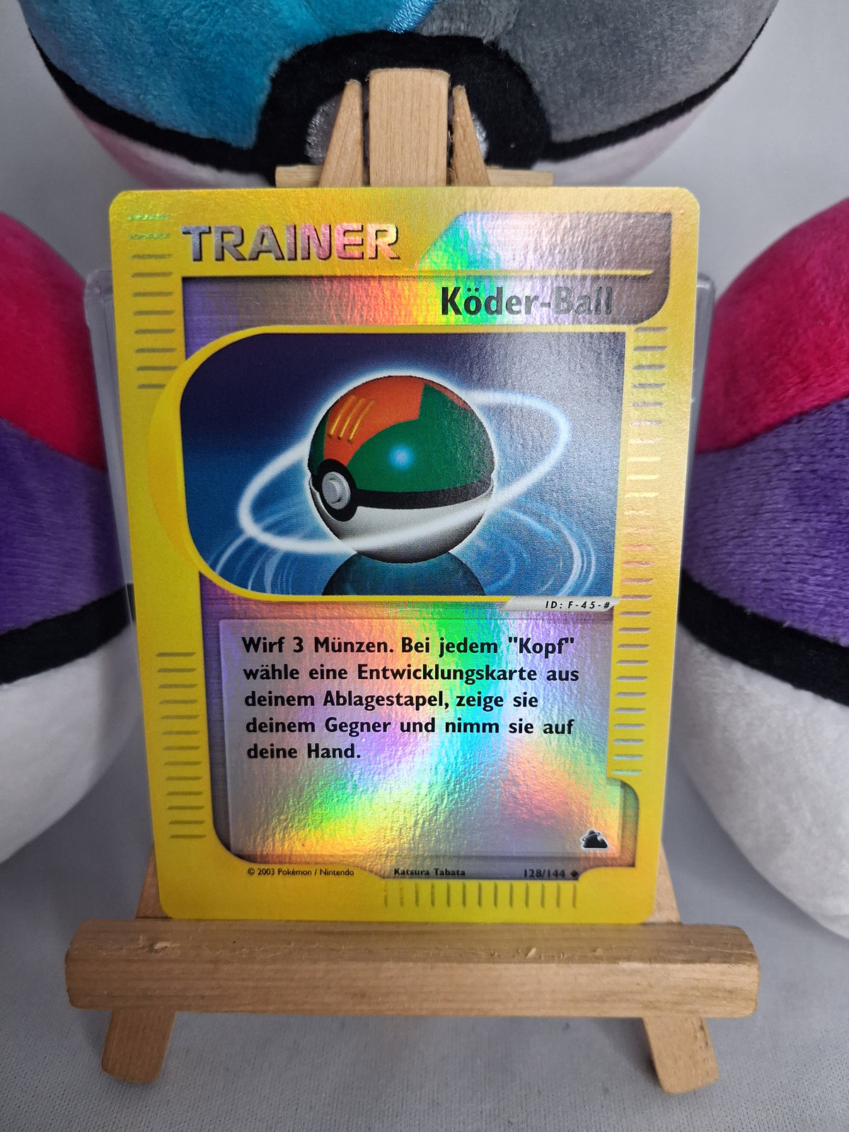 koeder-ball-skyridge-de-128-144-reverse-holo-nm